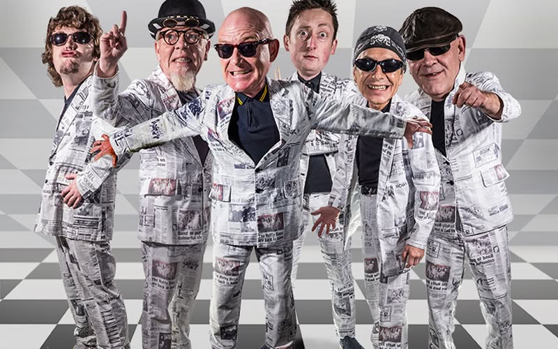 Badness // Hessle Town Hall